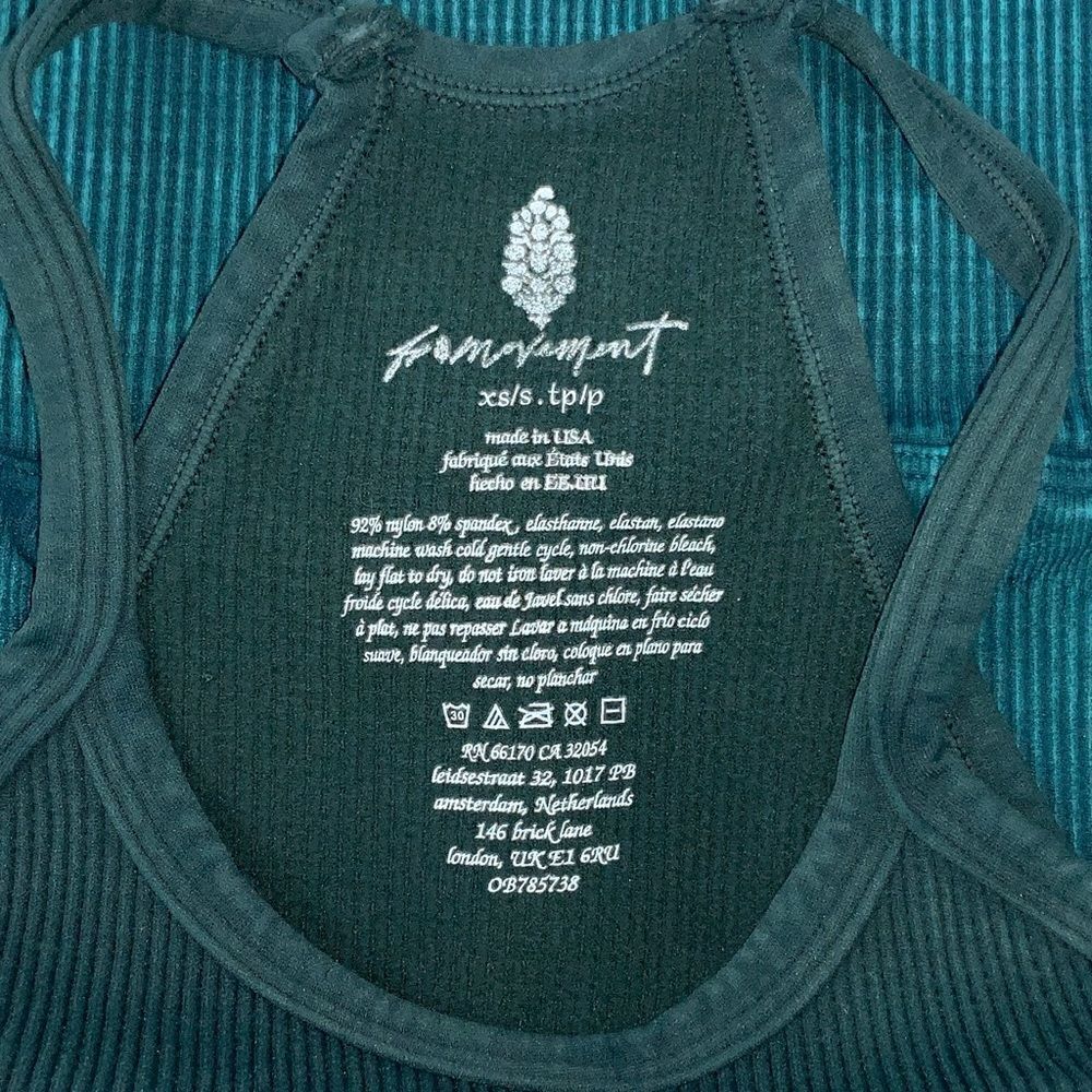FP MOVEMENT HAPPINESS RUNS CROP TANK IN STARGAZER TEAL XS / SMALL RIBBED BRA TOP - Picture 7 of 8
